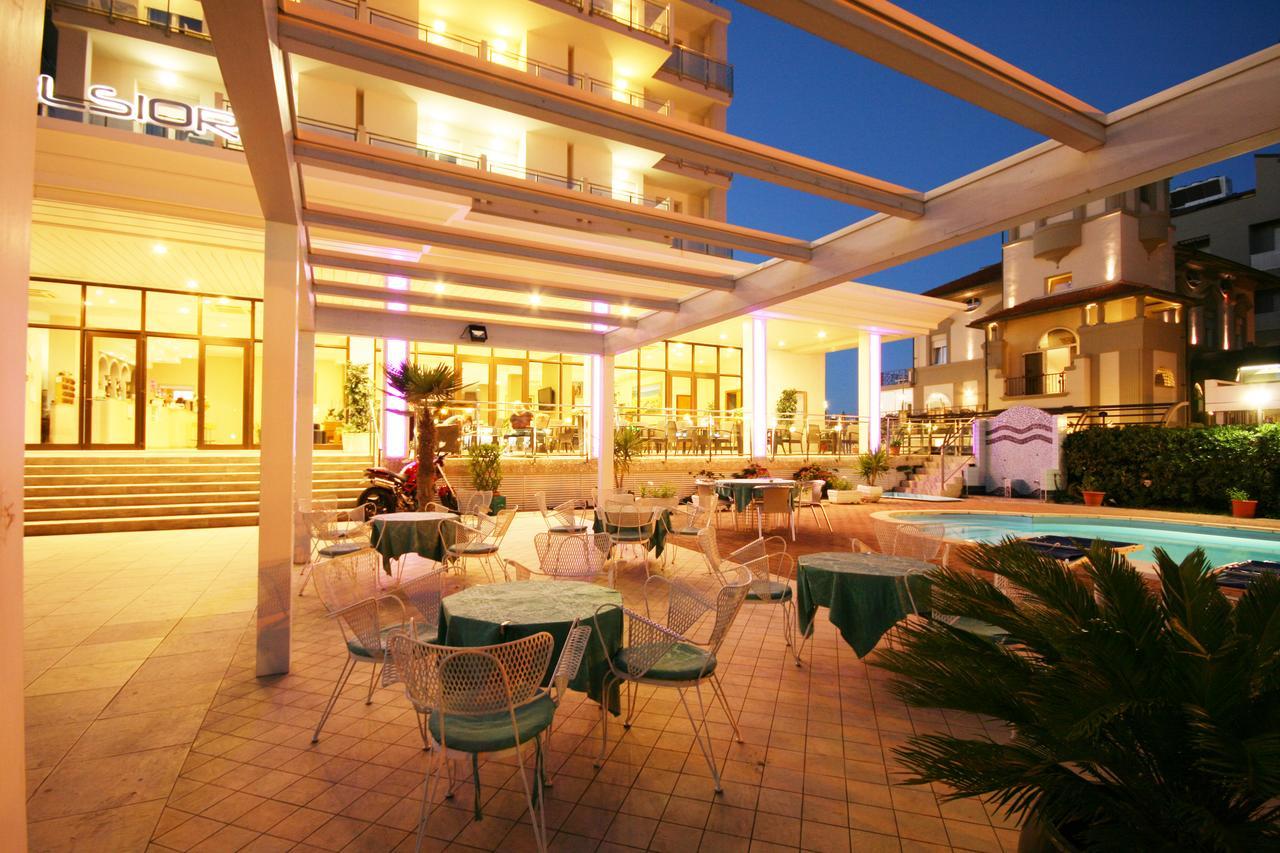 Hotel Excelsior Cattolica Kültér fotó
