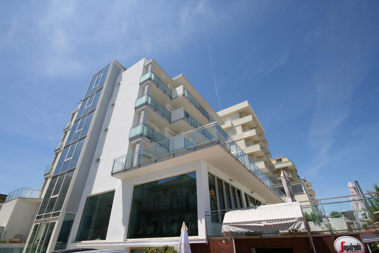 Hotel Excelsior Cattolica Kültér fotó